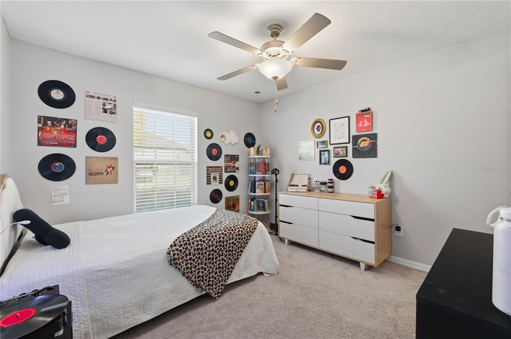 For Sale: $237,500 (3 beds, 2 baths, 1495 Square Feet)