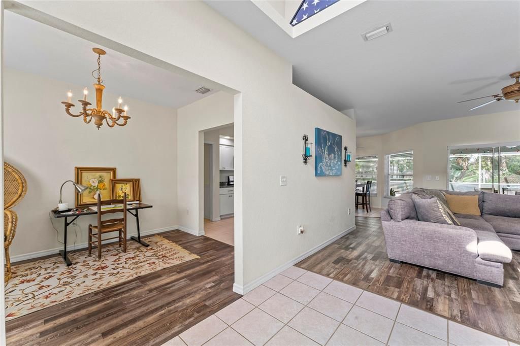 For Sale: $345,000 (3 beds, 2 baths, 1764 Square Feet)