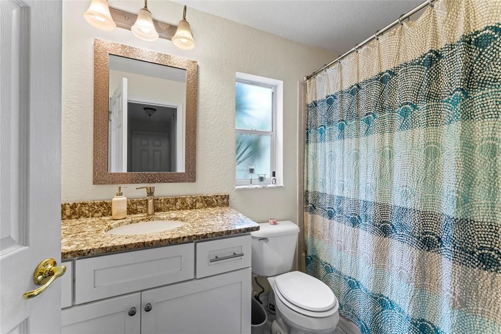 For Sale: $345,000 (3 beds, 2 baths, 1764 Square Feet)