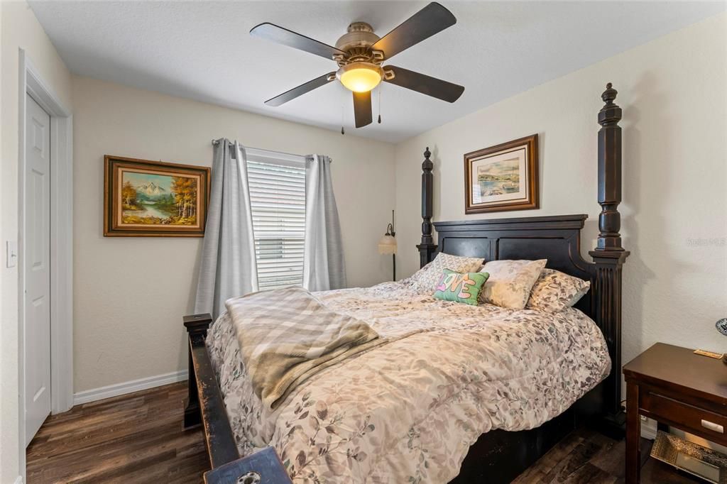 For Sale: $345,000 (3 beds, 2 baths, 1764 Square Feet)