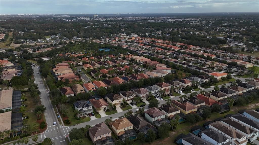 For Sale: $539,000 (5 beds, 5 baths, 2099 Square Feet)