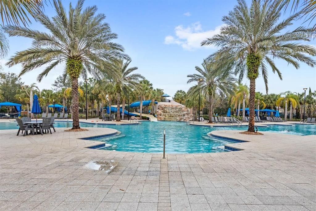 For Sale: $539,000 (5 beds, 5 baths, 2099 Square Feet)