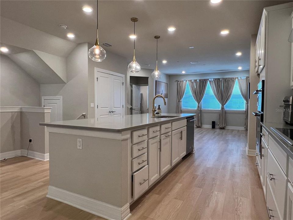 En Renta: $4,000 (3 camas, 3 baños, 2508 Pies cuadrados)