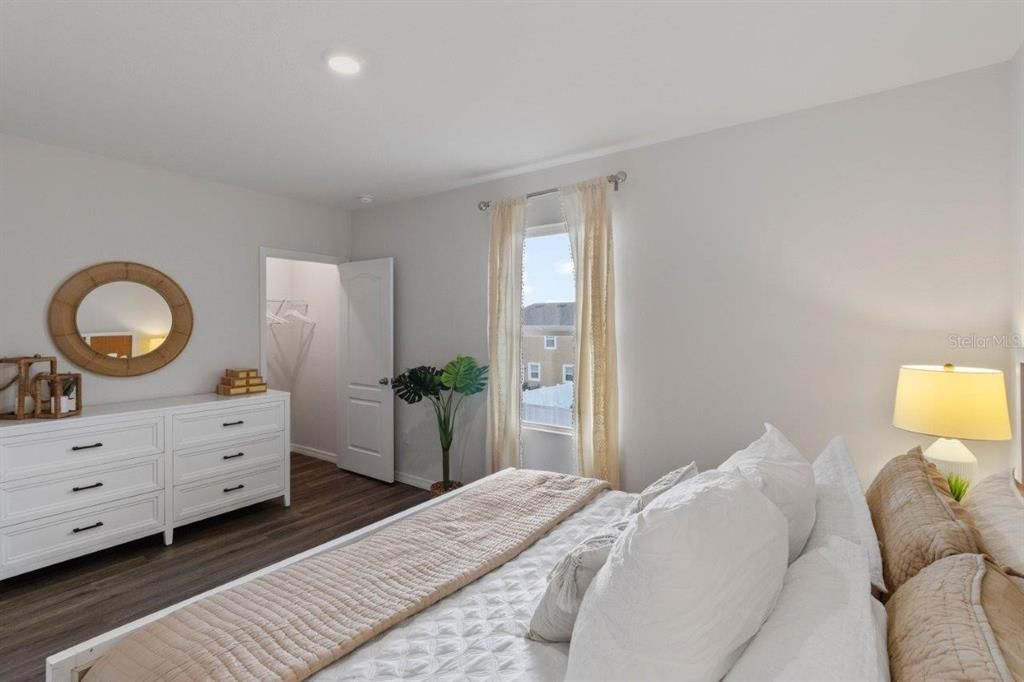 For Sale: $299,490 (3 beds, 2 baths, 1673 Square Feet)