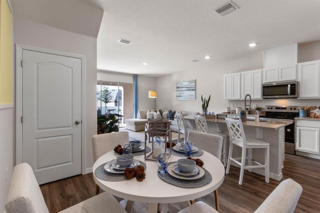 For Sale: $299,490 (3 beds, 2 baths, 1673 Square Feet)