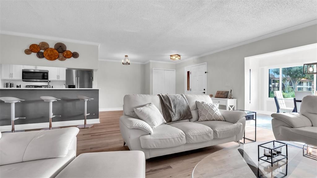 For Rent: $2,480 (2 beds, 2 baths, 1400 Square Feet)