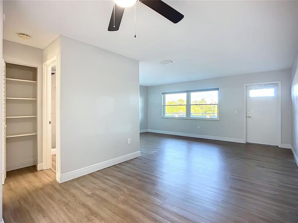 En Venta: $167,500 (1 camas, 1 baños, 815 Pies cuadrados)