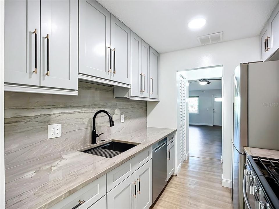 En Venta: $167,500 (1 camas, 1 baños, 815 Pies cuadrados)