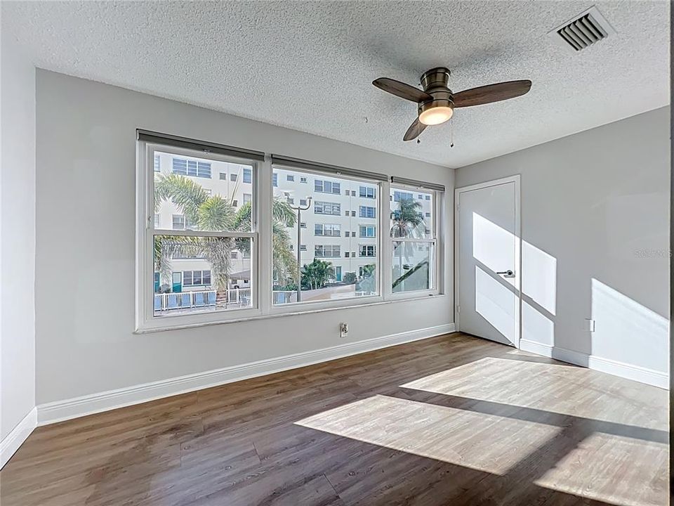 En Venta: $167,500 (1 camas, 1 baños, 815 Pies cuadrados)