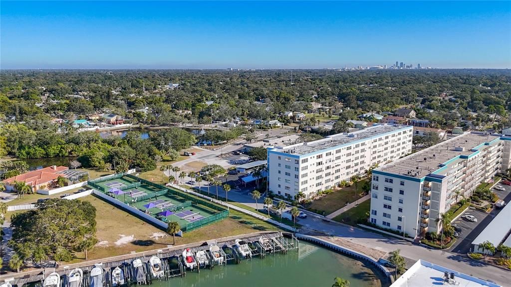 En Venta: $167,500 (1 camas, 1 baños, 815 Pies cuadrados)