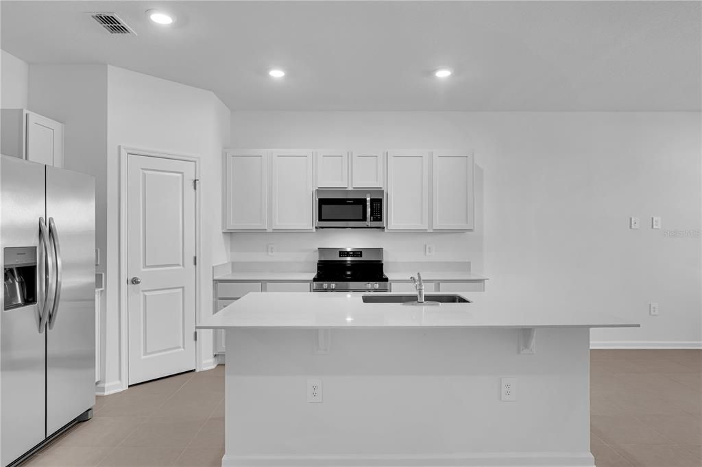 En Renta: $1,850 (3 camas, 2 baños, 1628 Pies cuadrados)