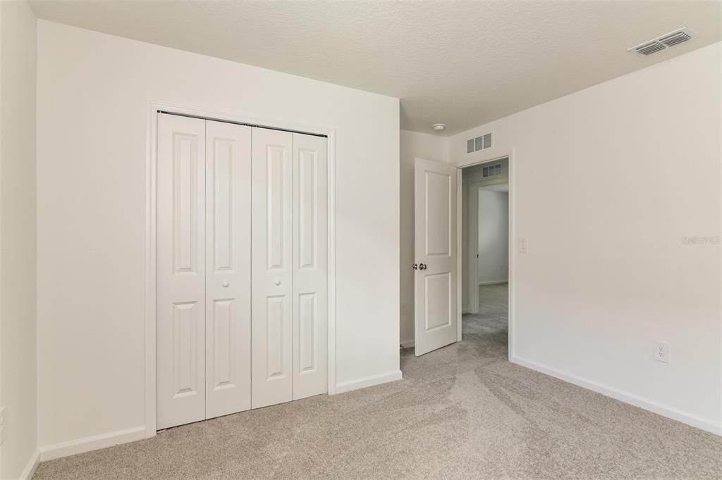 For Rent: $2,195 (5 beds, 3 baths, 2326 Square Feet)