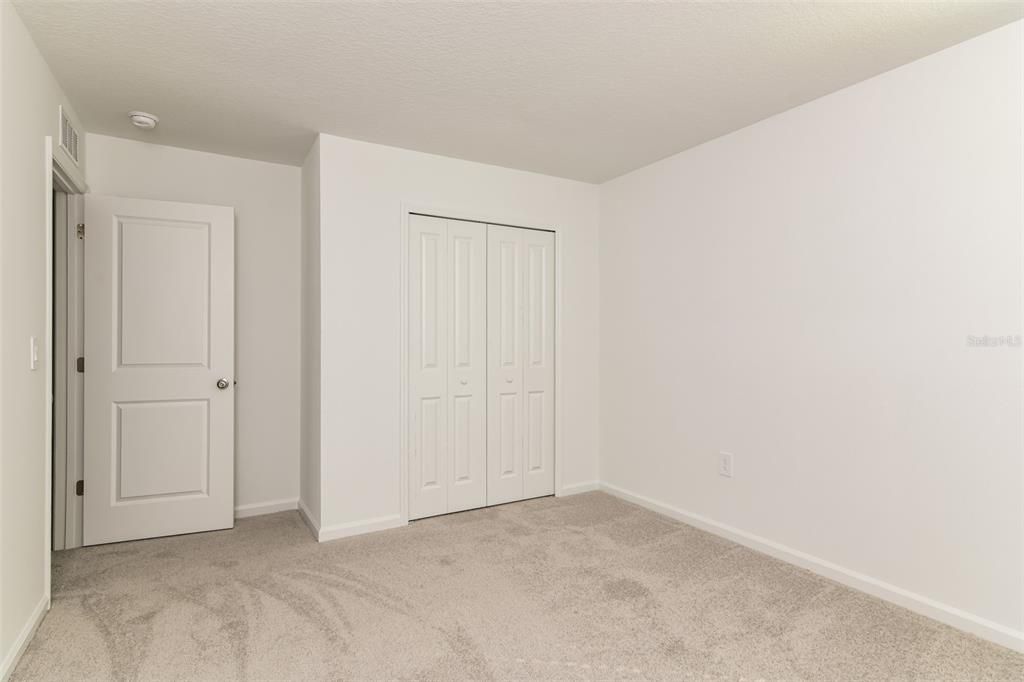 For Rent: $2,195 (5 beds, 3 baths, 2326 Square Feet)