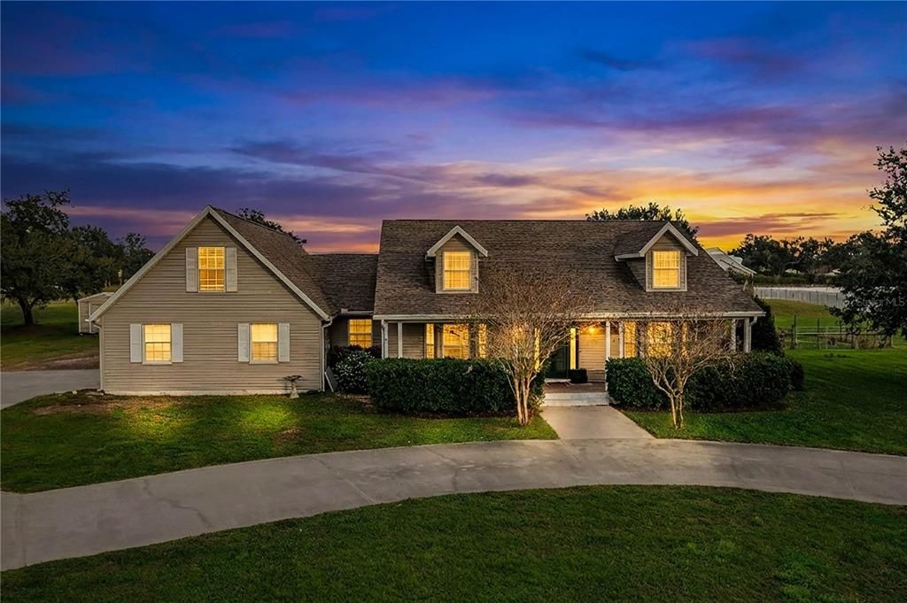 待售: $625,000 (3 贝兹, 2 浴室, 2485 平方英尺)