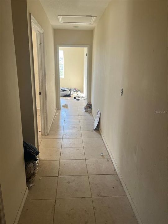 Active With Contract: $475,000 (6 beds, 0 baths, 3484 Square Feet)