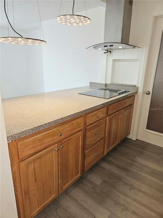 For Sale: $99,900 (1 beds, 1 baths, 540 Square Feet)