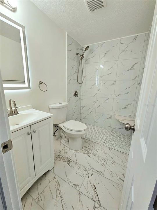 For Sale: $99,900 (1 beds, 1 baths, 540 Square Feet)