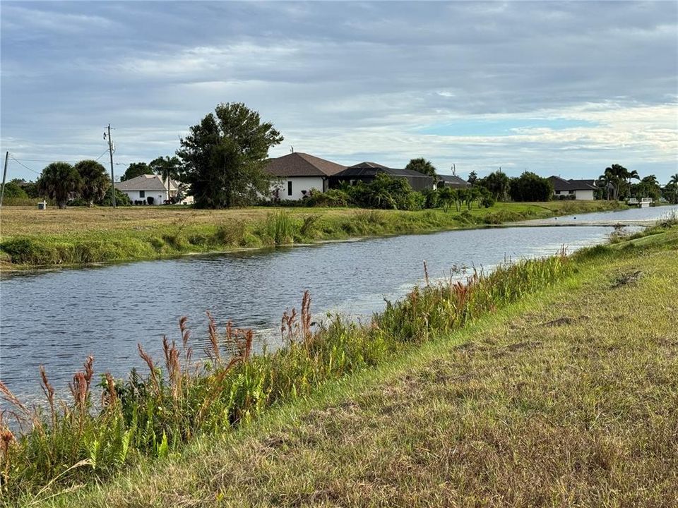 En Venta: $65,000 (0.23 acres)