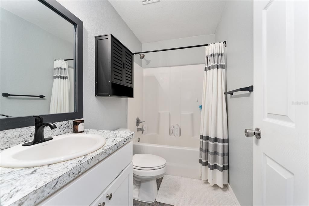 待售: $214,900 (3 贝兹, 2 浴室, 1086 平方英尺)