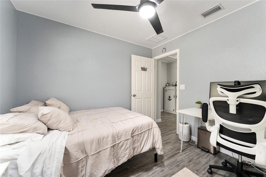 待售: $214,900 (3 贝兹, 2 浴室, 1086 平方英尺)