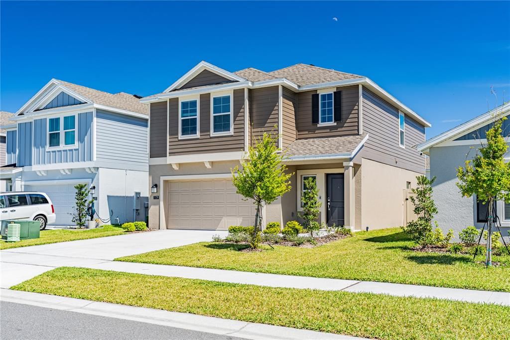 На продажу: $305,000 (4 спален, 2 ванн, 1879 Квадратных фут)