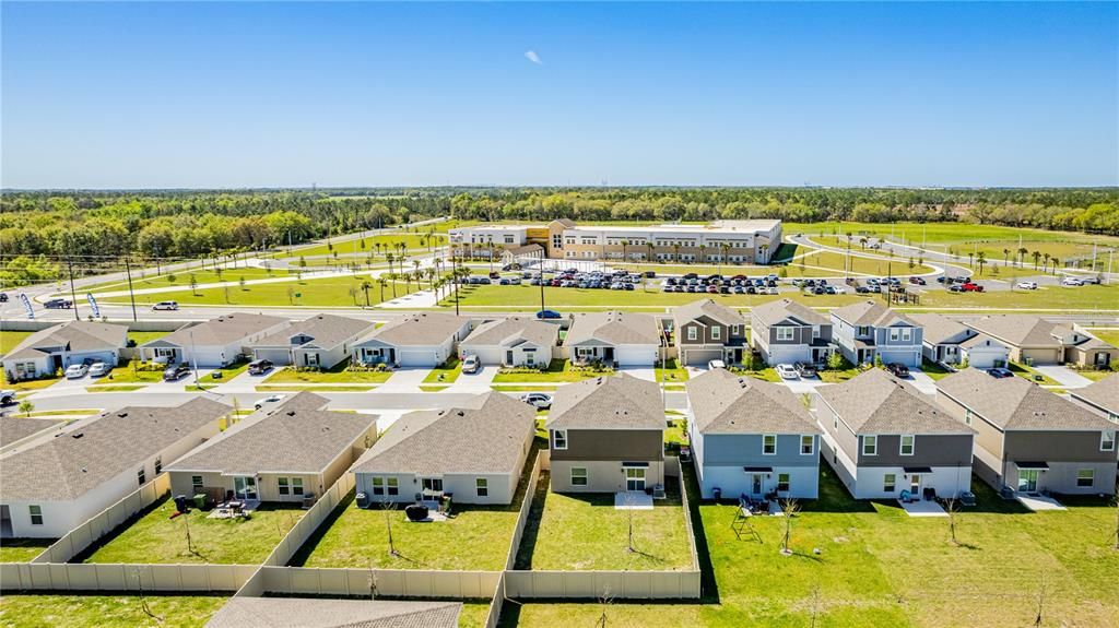 На продажу: $305,000 (4 спален, 2 ванн, 1879 Квадратных фут)