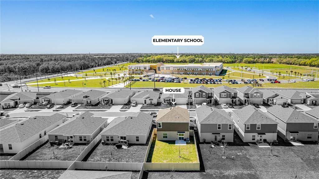 На продажу: $305,000 (4 спален, 2 ванн, 1879 Квадратных фут)