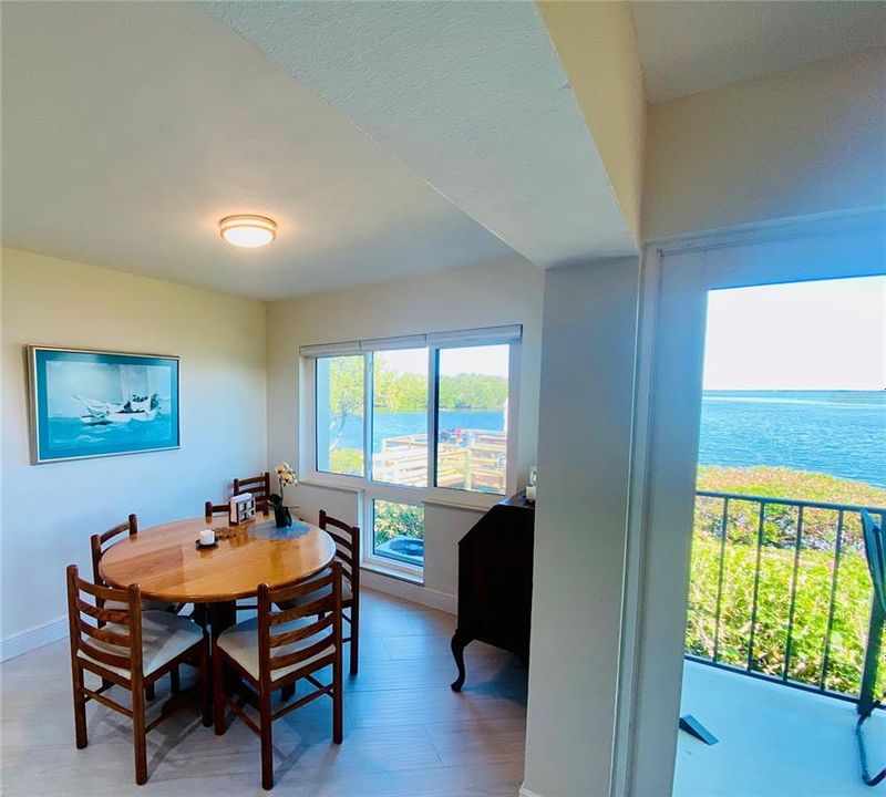 For Rent: $5,000 (2 beds, 2 baths, 830 Square Feet)