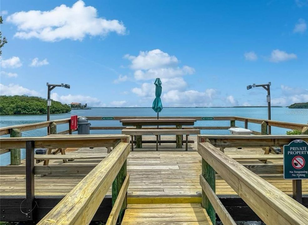 For Rent: $5,000 (2 beds, 2 baths, 830 Square Feet)