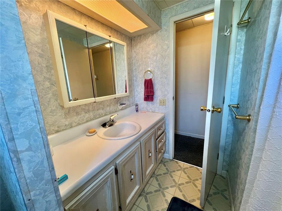 For Sale: $89,000 (2 beds, 2 baths, 1200 Square Feet)