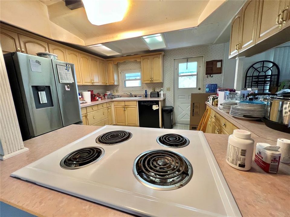 For Sale: $89,000 (2 beds, 2 baths, 1200 Square Feet)