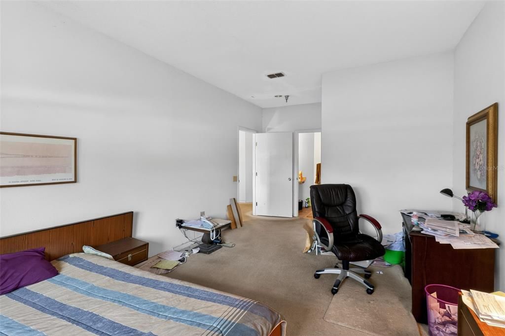 En Venta: $139,900 (2 camas, 2 baños, 1075 Pies cuadrados)