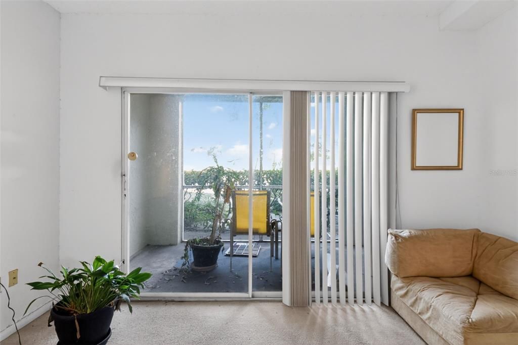 En Venta: $139,900 (2 camas, 2 baños, 1075 Pies cuadrados)