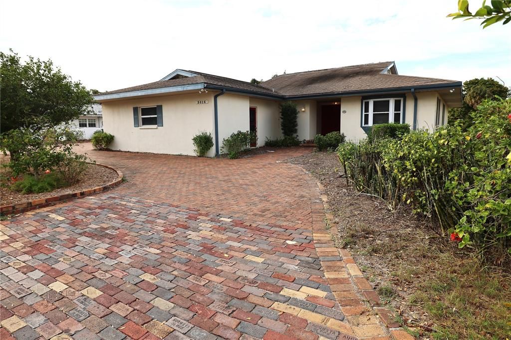 待售: $494,500 (4 贝兹, 2 浴室, 2290 平方英尺)