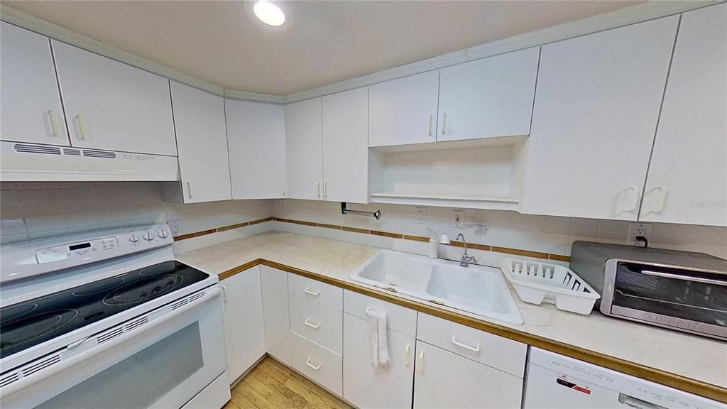 待售: $494,500 (4 贝兹, 2 浴室, 2290 平方英尺)