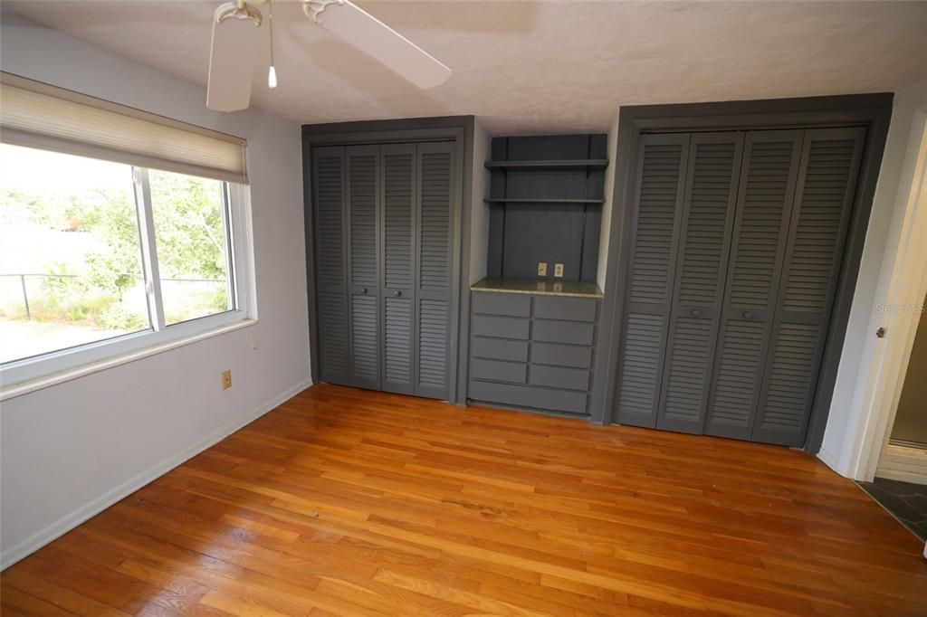 待售: $494,500 (4 贝兹, 2 浴室, 2290 平方英尺)