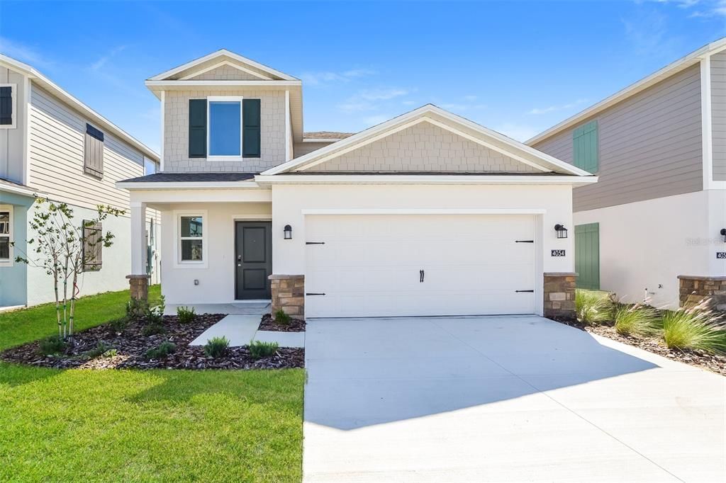 For Rent: $2,145 (5 beds, 2 baths, 2326 Square Feet)