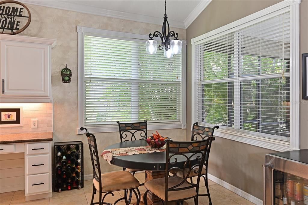 For Sale: $650,000 (3 beds, 2 baths, 1994 Square Feet)