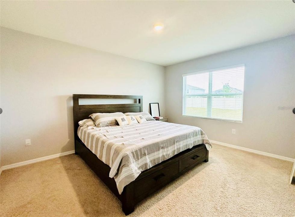 For Rent: $2,650 (4 beds, 2 baths, 1846 Square Feet)