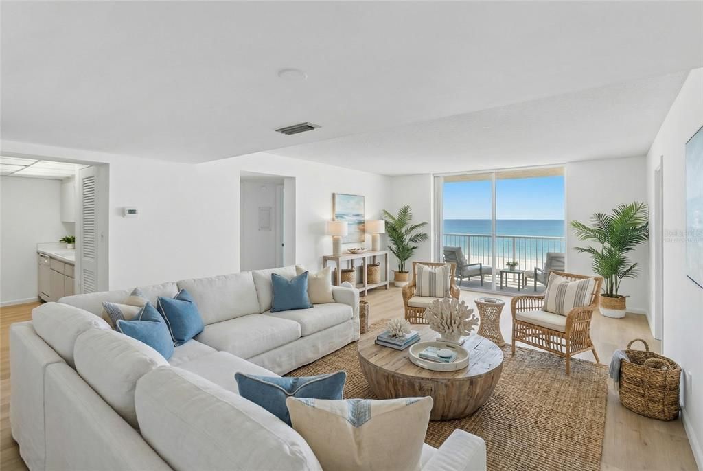 For Sale: $830,000 (2 beds, 2 baths, 1022 Square Feet)