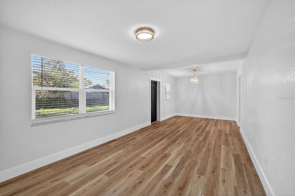 待售: $429,900 (3 贝兹, 3 浴室, 1617 平方英尺)