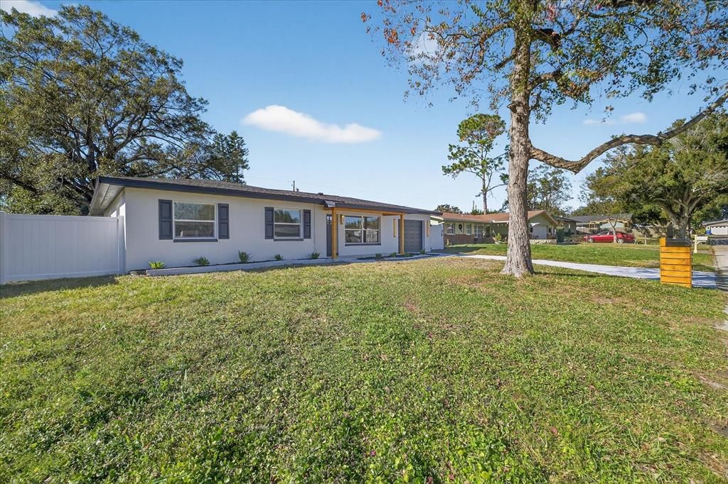 待售: $429,900 (3 贝兹, 3 浴室, 1617 平方英尺)