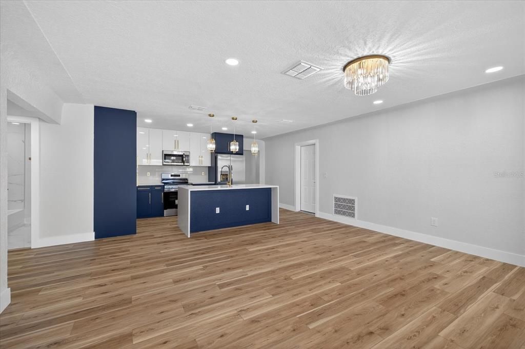 待售: $429,900 (3 贝兹, 3 浴室, 1617 平方英尺)