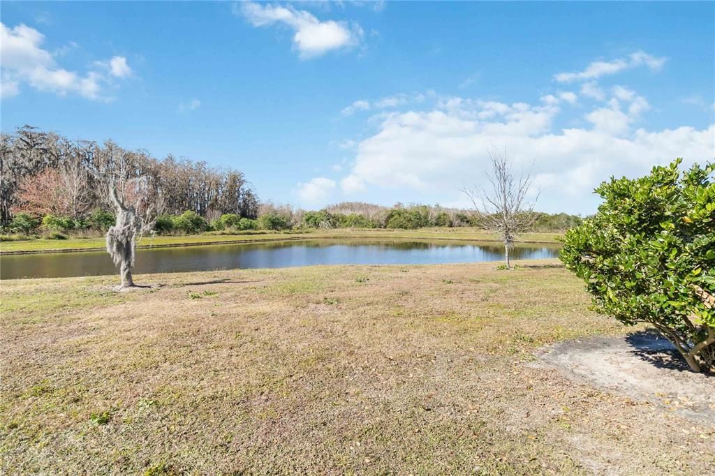 For Rent: $2,000 (3 beds, 2 baths, 1713 Square Feet)