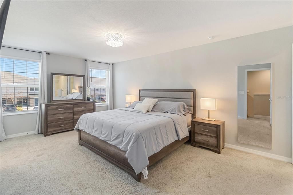 For Rent: $2,000 (3 beds, 2 baths, 1713 Square Feet)