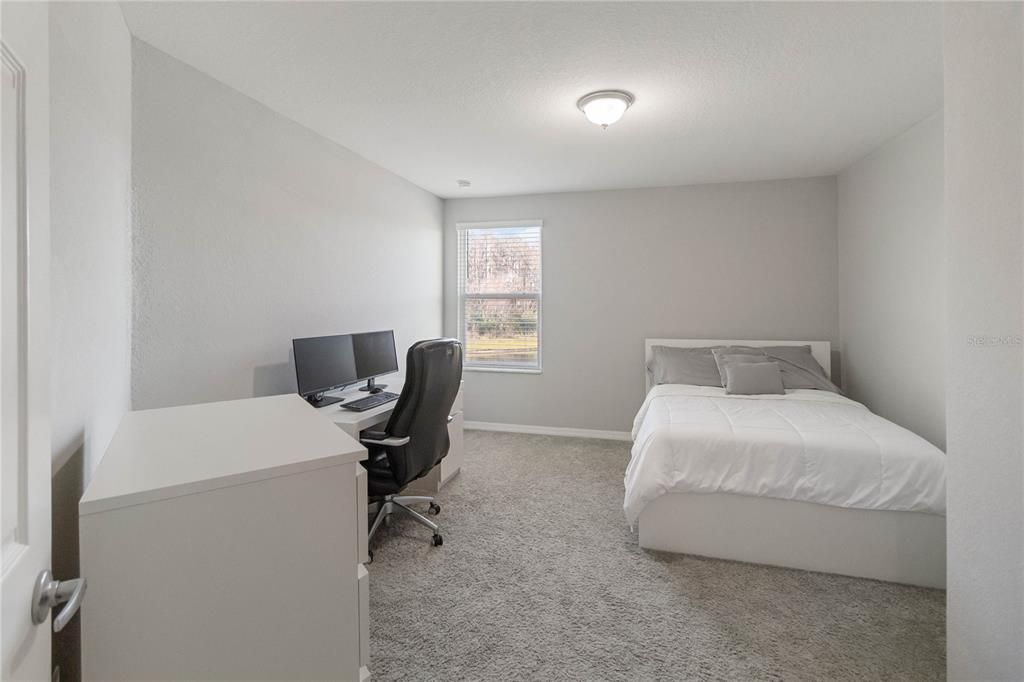 For Rent: $2,000 (3 beds, 2 baths, 1713 Square Feet)