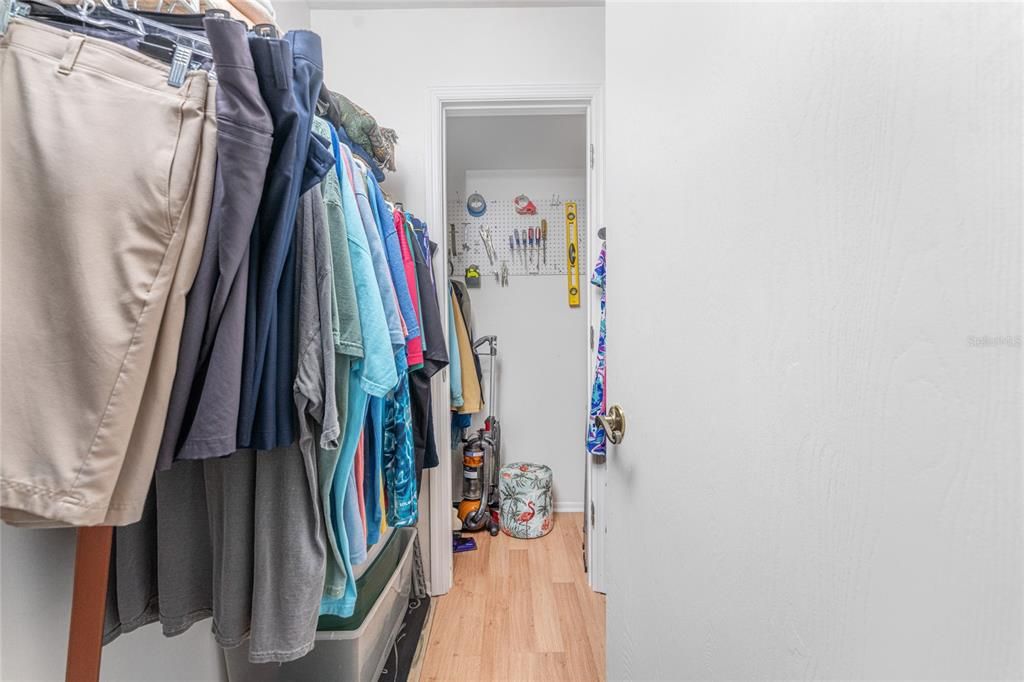 待售: $146,900 (2 贝兹, 2 浴室, 886 平方英尺)