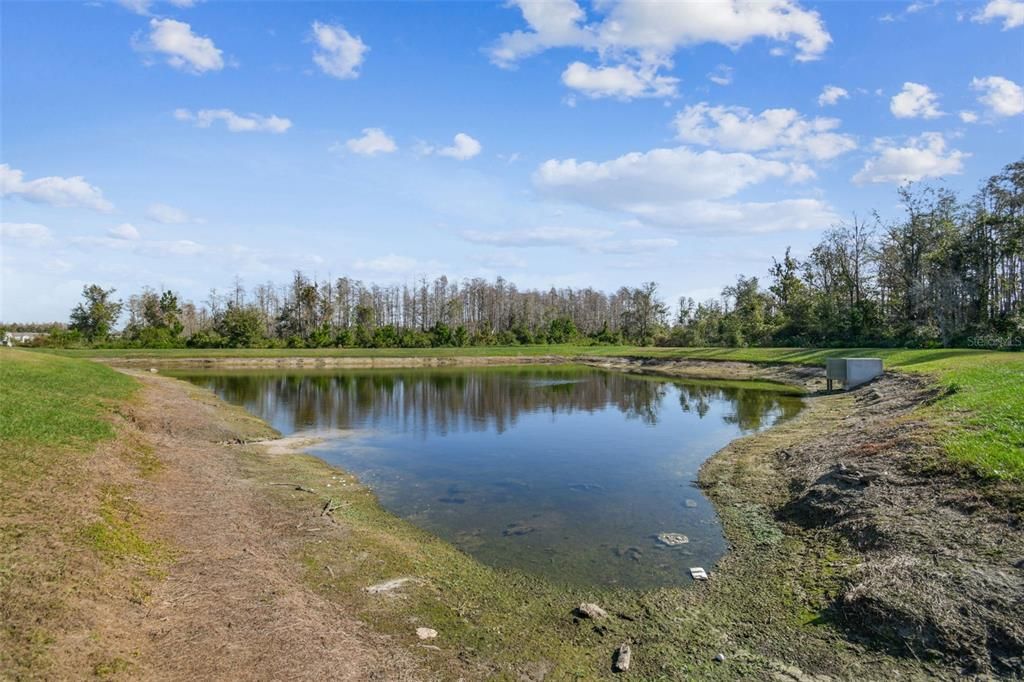 For Rent: $2,050 (3 beds, 2 baths, 1673 Square Feet)