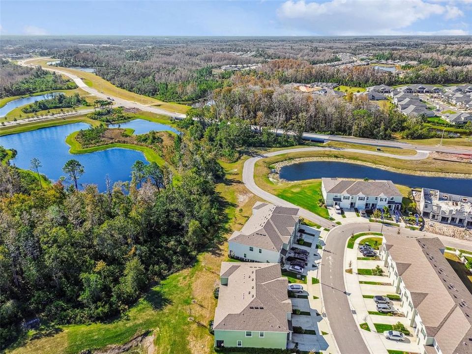 For Rent: $2,050 (3 beds, 2 baths, 1673 Square Feet)