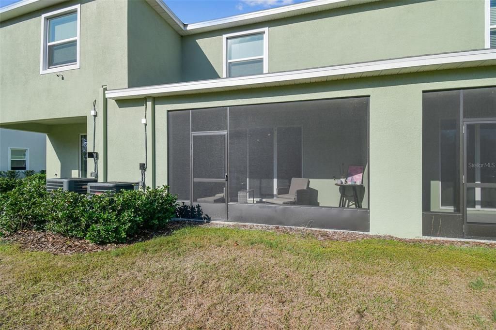 For Rent: $2,050 (3 beds, 2 baths, 1673 Square Feet)